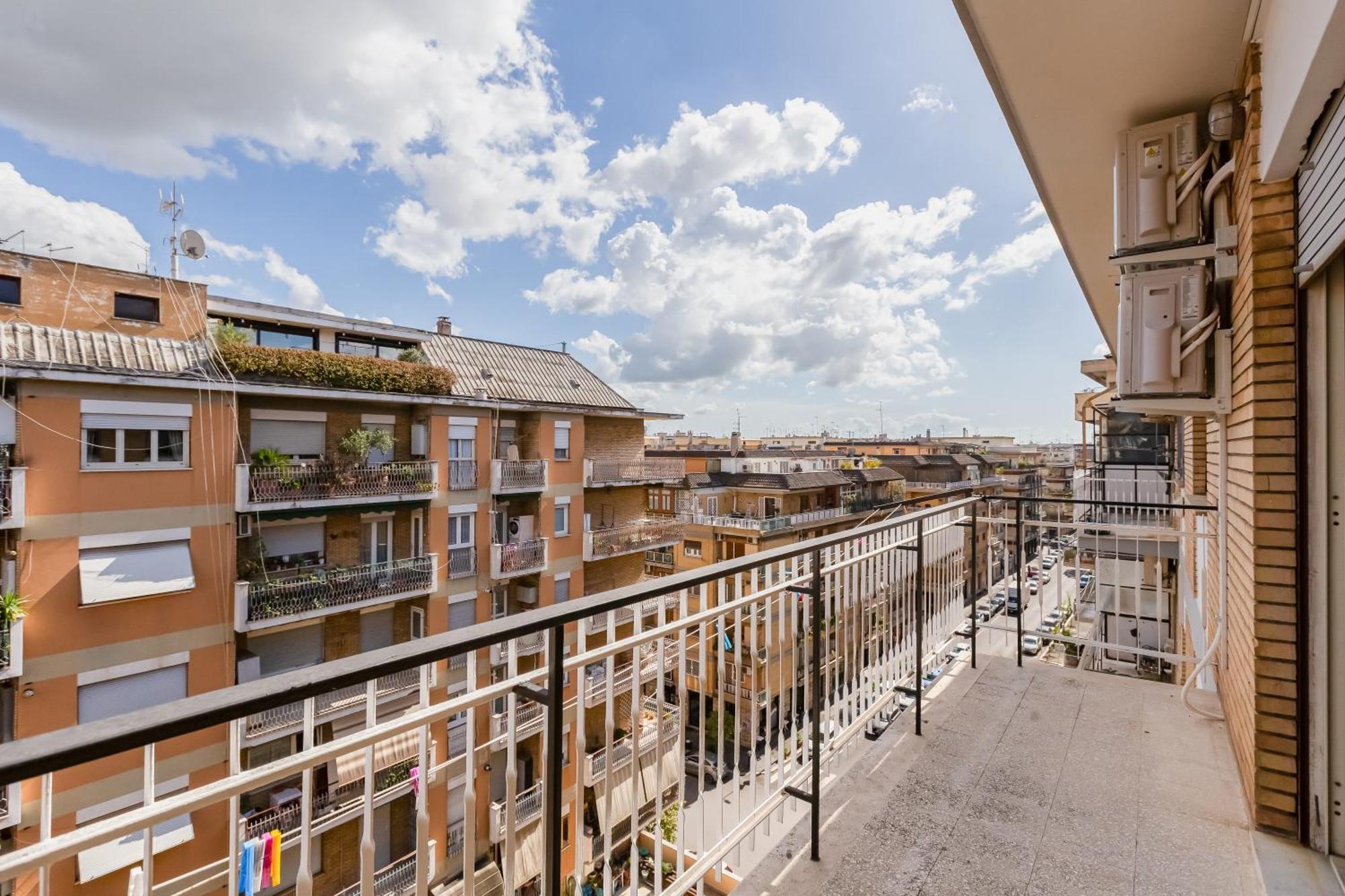 Apartment Cozy Boho-style Near Metro A Rome